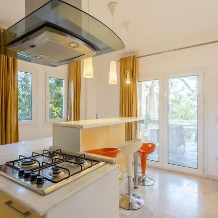 וילה Bayview